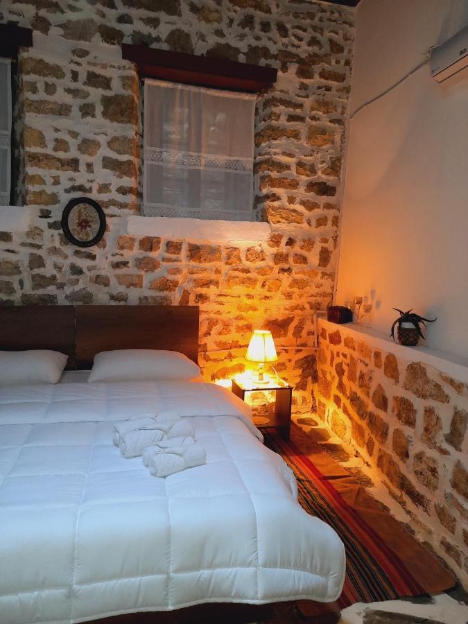 Gorica'S Bridge Hotel 베라트 외부 사진