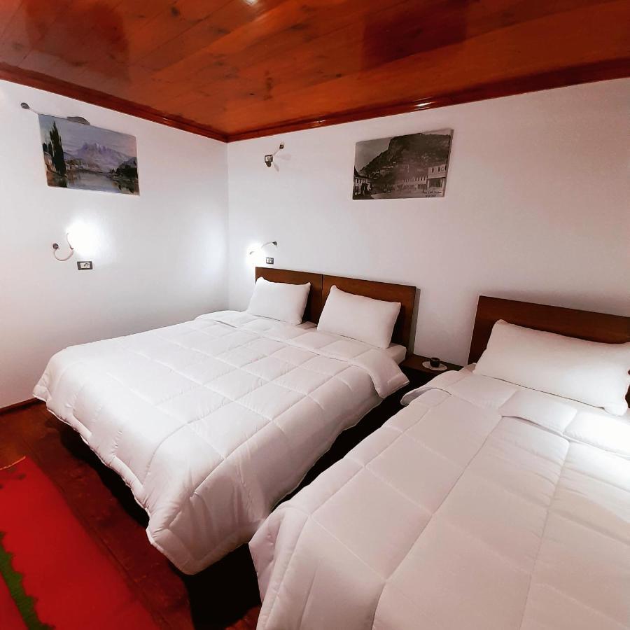 Gorica'S Bridge Hotel 베라트 외부 사진