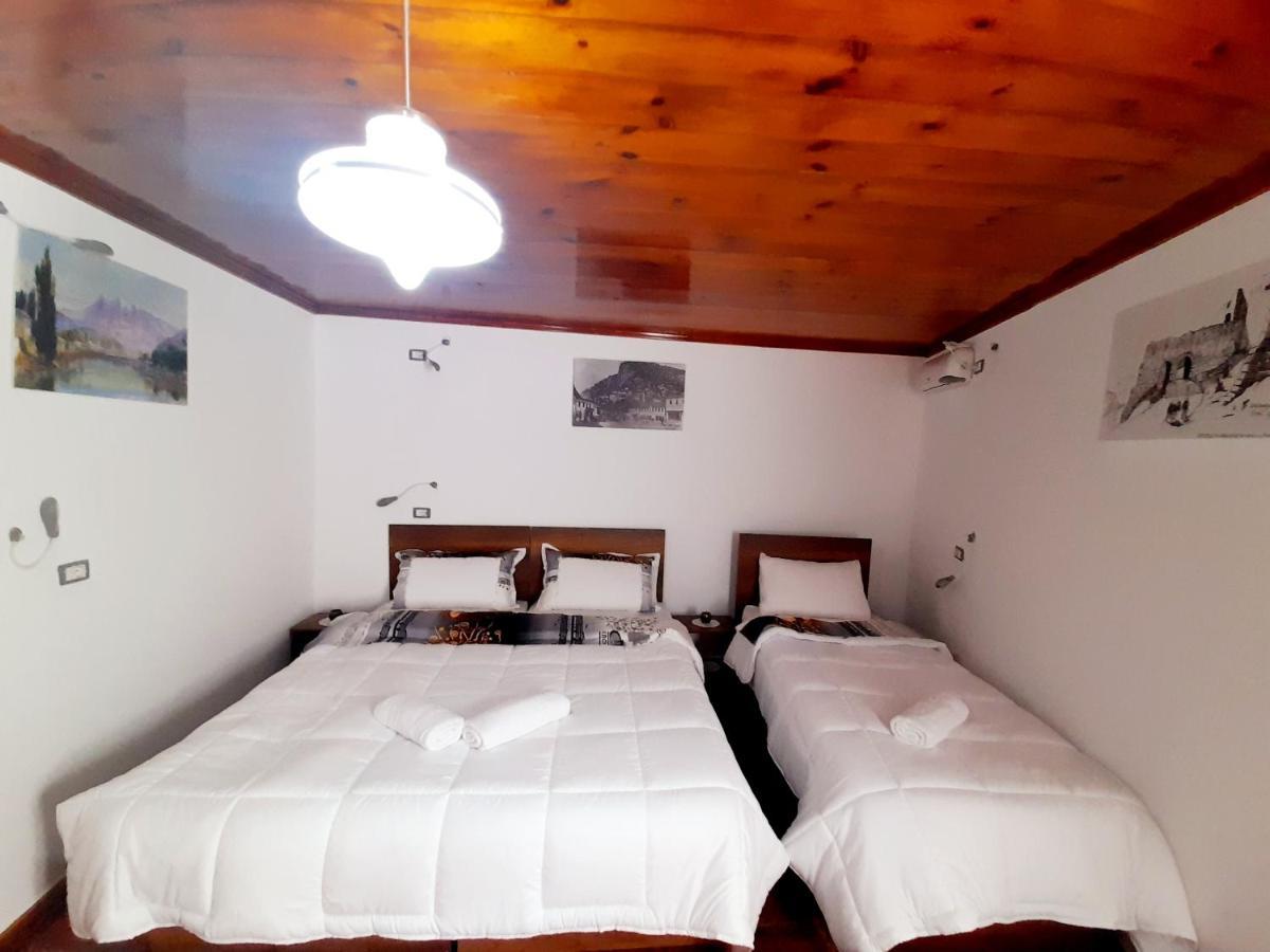 Gorica'S Bridge Hotel 베라트 외부 사진